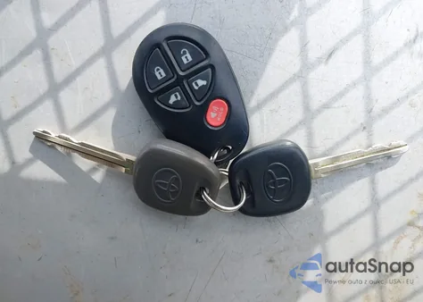 2014 Toyota Sienna Le V6 8 Passenger из США, поврежденный, VIN 5TDKK3DC6ES478033